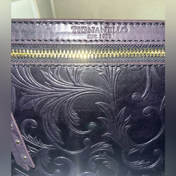 Tignanello Mojave Belt Bag, Dark Eggplant Purple *** RFID-Protected ***, NWOT - Picture 4 of 13